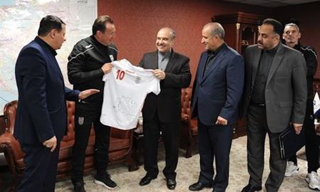 هشت‌ مدیر فدراسیون فوتبال ایران بابت قرارداد ویلموتس به دادسرا احضار شدند