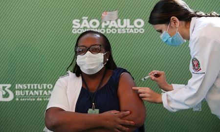 کلاهبرداری در تزریق واکسن کرونا در برزیل