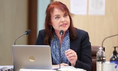 مرگ ناگهانی سناتور حزب کارگر استرالیا در 52 سالگی