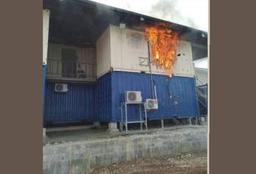 یک پناهجوی دیگر استرالیا در جزیره مانوس خود را آتش زد