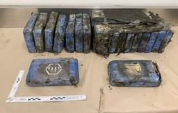 کشف محموله کوکائین که دوهزار کیلومتری در دریا سفر کرد