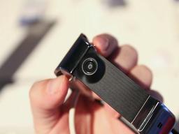 محققان استرالیا - دوربین های پوشیدنی کوچک کیفیت زندگی را در بیماران نارسایی قلبی بهبود می بخشد