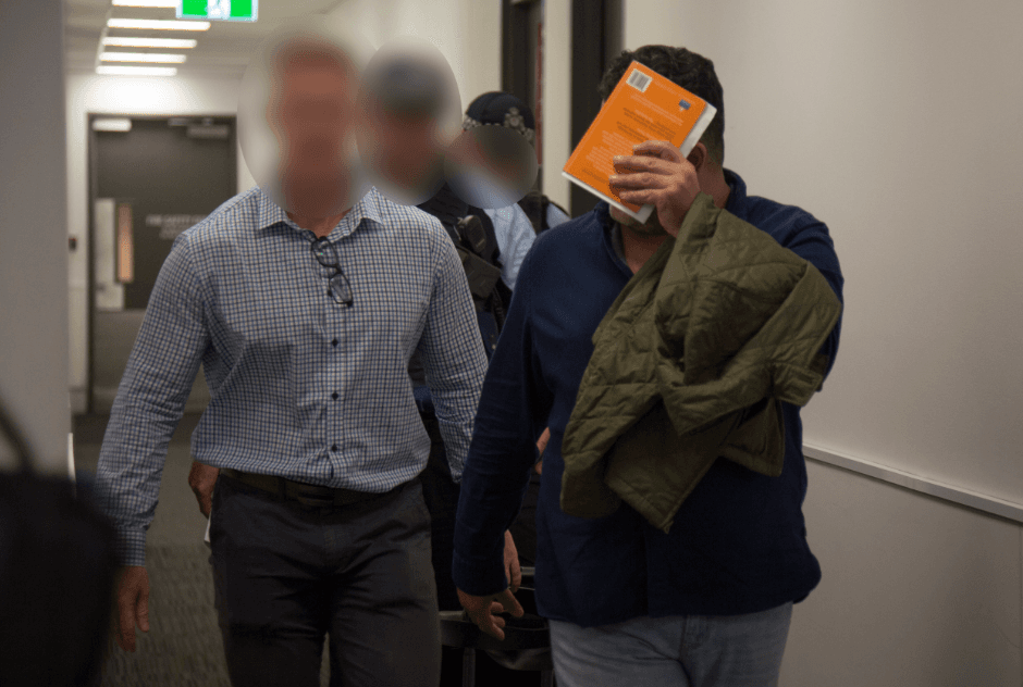 بازداشت عامل مرگ ۳۵۰ پناهجوی استرالیا در سال ۲۰۰۱ 