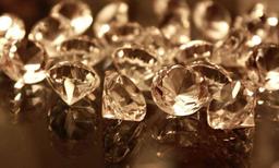 ابداع روش جدیدی برای خم کردن الماس‌ توسط  محققان استرالیا 