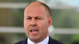 وزیر خزانه داری استرالیا :ساکنان ویکتوریا در مورد عدم موفقیت فعالیت هتل محل قرنطینه بیماران کرونایی به پاسخ نیاز دارند.