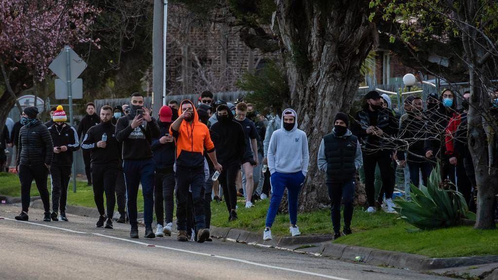 راهپیمایی اعتراض آمیز به محدویت های کرونا در ملبورن