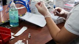 پیش از جهش بیشتر کرونا، با هر واکسنی واکسینه شوید