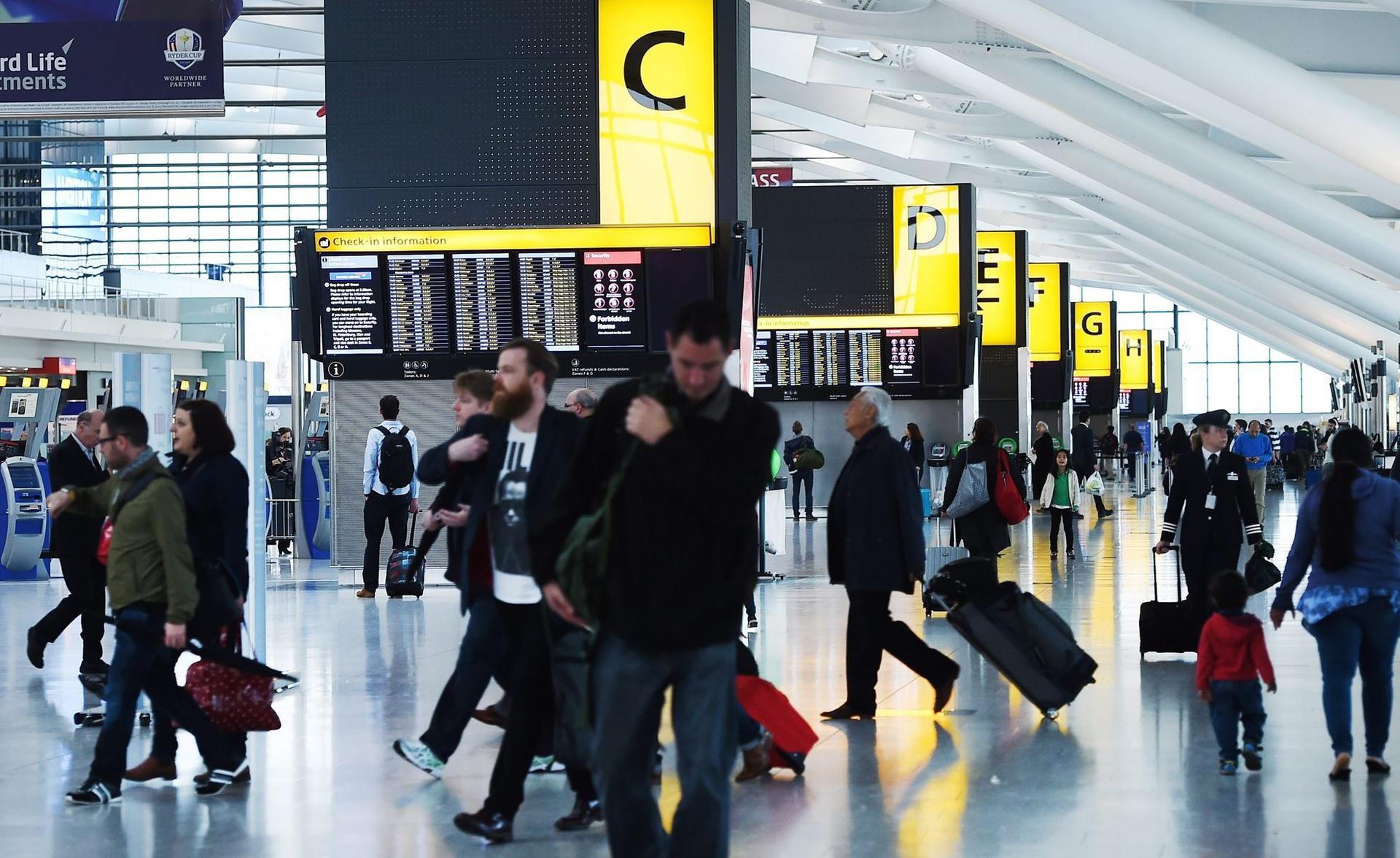 اظهارنامه مسافرتی؛ لازمه سفر از بریتانیا