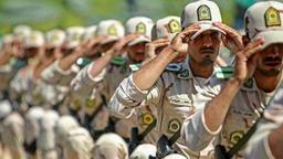 امکان حذف سربازی اجباری در ایران