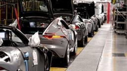 هشدار کاهش تولید خودرو در جهان به دلیل کمبود تراشه