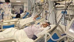 بالا بودن آمار بیماران کرونایی بستری در ایران