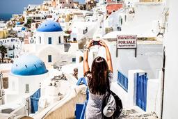 آغاز فصل گردشگری یونان با وجود شیوع کرونا