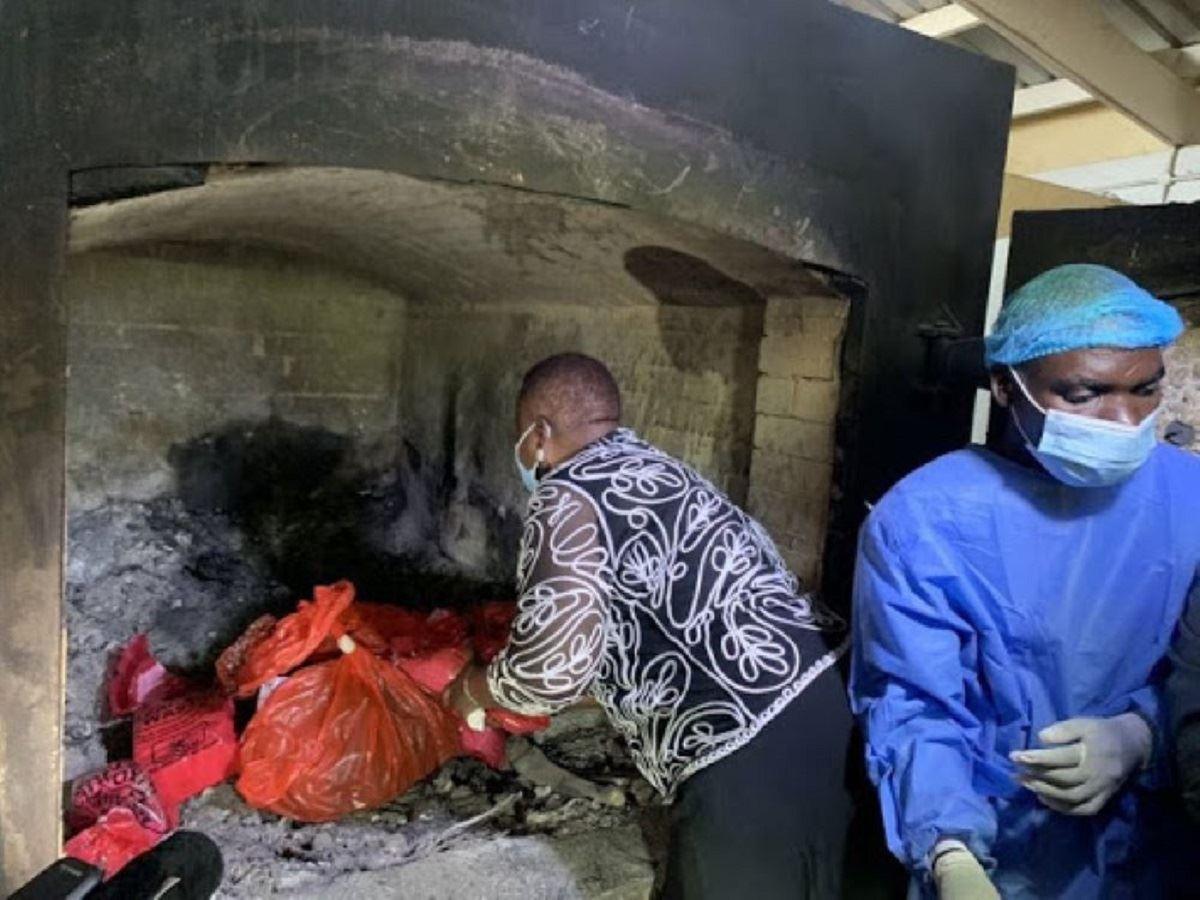 به آتش کشیدن ۲۰ هزار دوز واکسن توسط دولت مالاوی