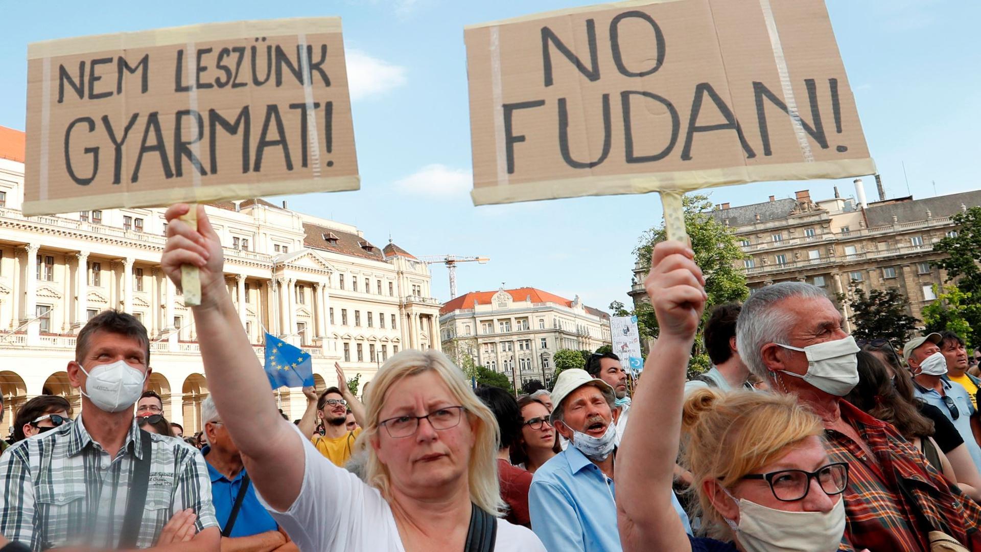 اعتراض مجارستانی‌ها به تاسیس یک دانشگاه چینی در این کشور