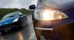 جریمه استفاده اشتباه از چراغ‌های جلو خودرو در استرالیا چقدر است؟