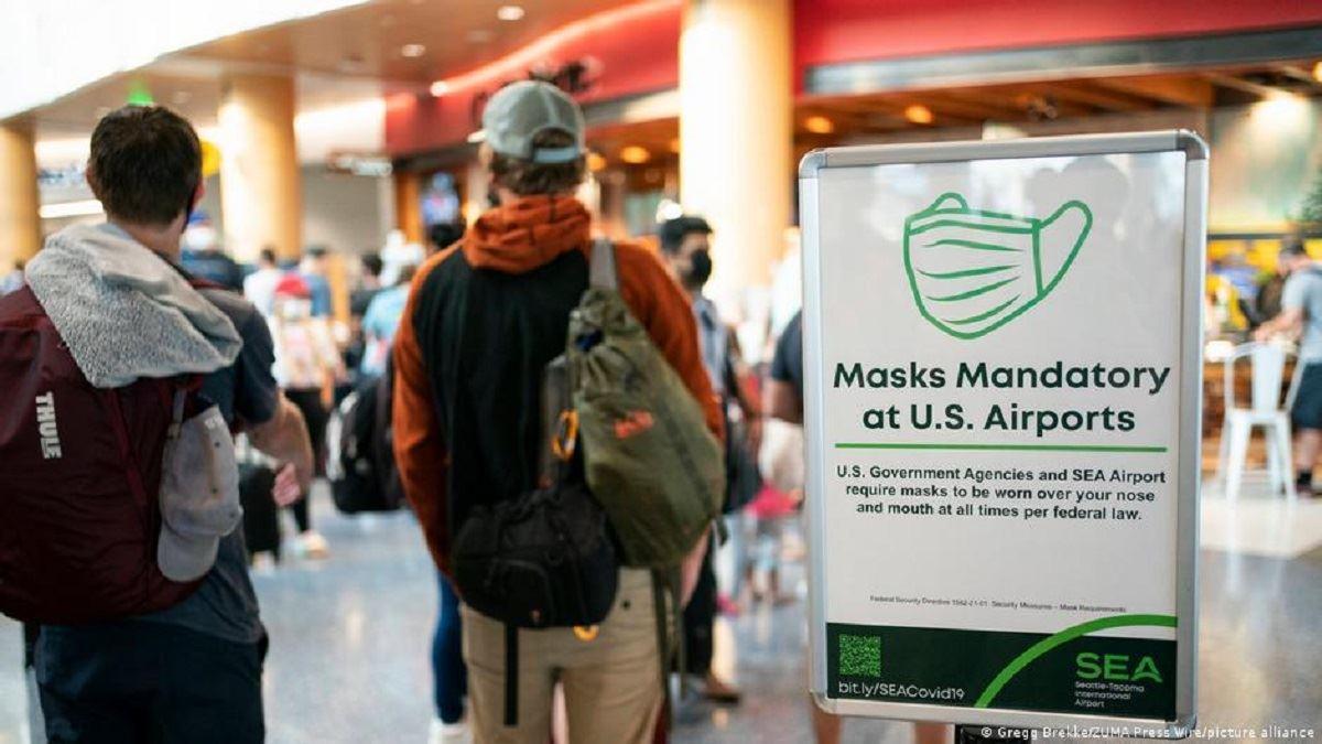 موج جدید شیوع کرونا با واکسیناسیون و ماسک مهار می‌شود