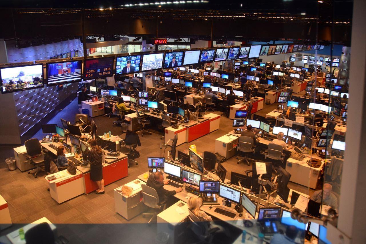 اخراج سه کارمند توسط سی‌ان‌ان به دلیل عدم دریافت واکسن