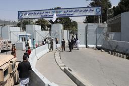 ورود نخستین هواپیمای ایرانی به کابل بعد از روی کارآمدن طالبان