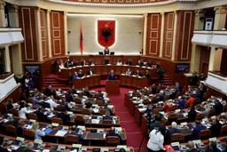 سیطره زنان بر کابینه دولت آلبانی با 12 وزیر