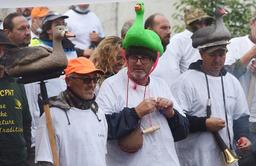 اعتراض شکارچیان فرانسوی به ممنوعیت شکار پرندگان