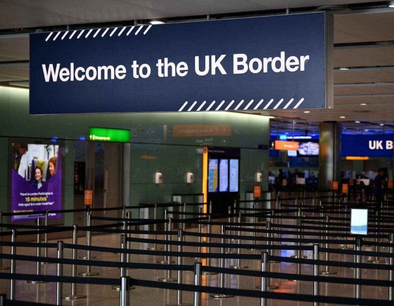 خشم مسافران از قوانین غیرمنطقی بریتانیایی‌ها در مورد واکسیناسیون