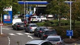 درخواست بریتانیا از آلمانی‌ها برای حمل سوخت