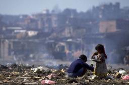 ۲۶ میلیون ایرانی در فقر مطلق زندگی می‌کنند