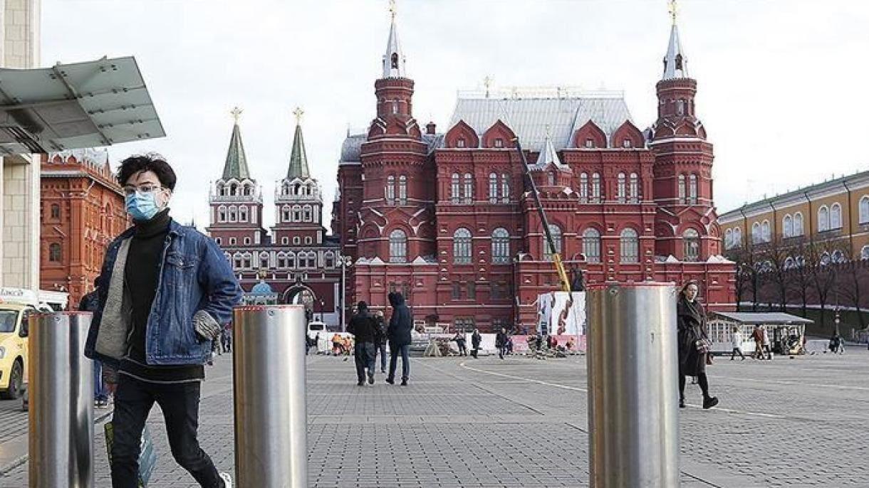 ۷۱ هزار مبتلا به کرونا طی یک ماه در روسیه جان باختند