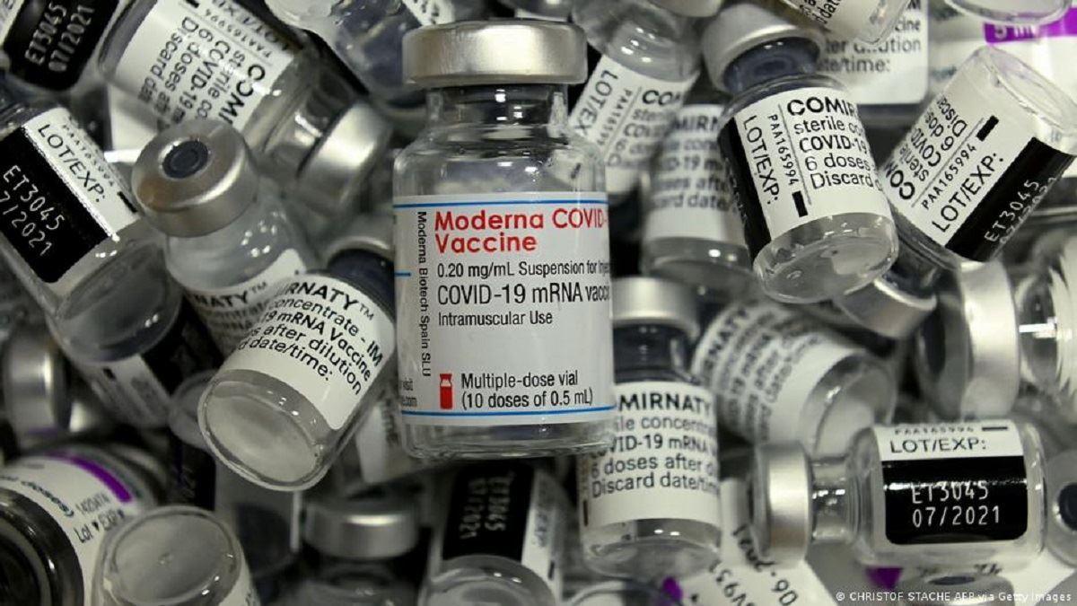 مدرنا از ضرورت تزریق دوز چهارم واکسن تا پاییز سال آینده خبر داد