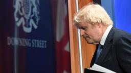 آغاز پایان نخست‌وزیری بوریس جانسون با استعفای پنج مشاور