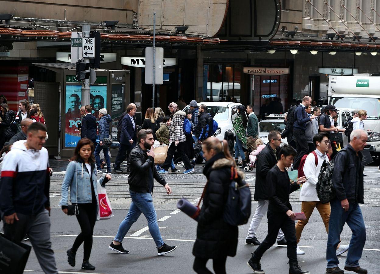 ثابت ماندن نرخ بیکاری در ماه ژانویه با وجود تاثیر اُمیکرون بر کاهش ساعات کار