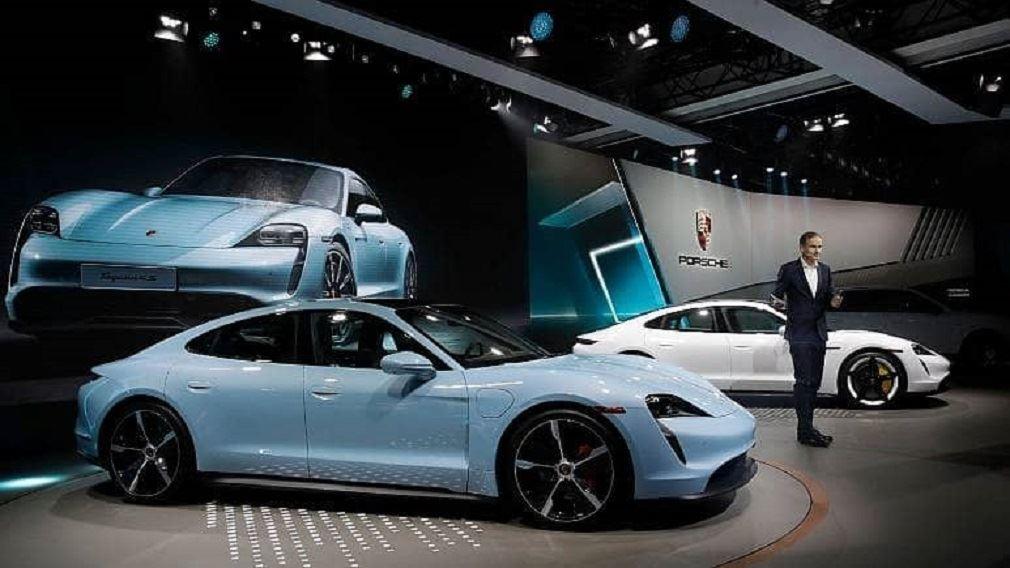 چراغ سبز فولکس‌واگن برای عرضه سهام پورشه در بورس‌های اروپایی