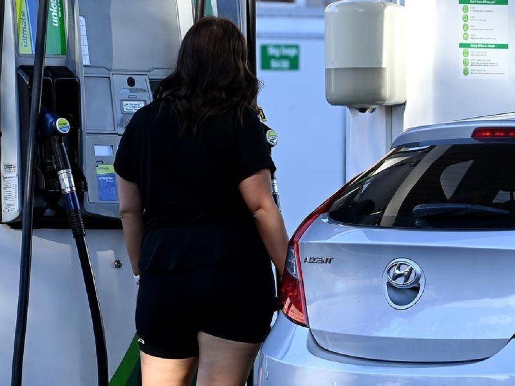 حذف تخفیف مالیات اضافی سوخت در استرالیا، قیمت‌ بنزین را افزایش می‌دهد؟