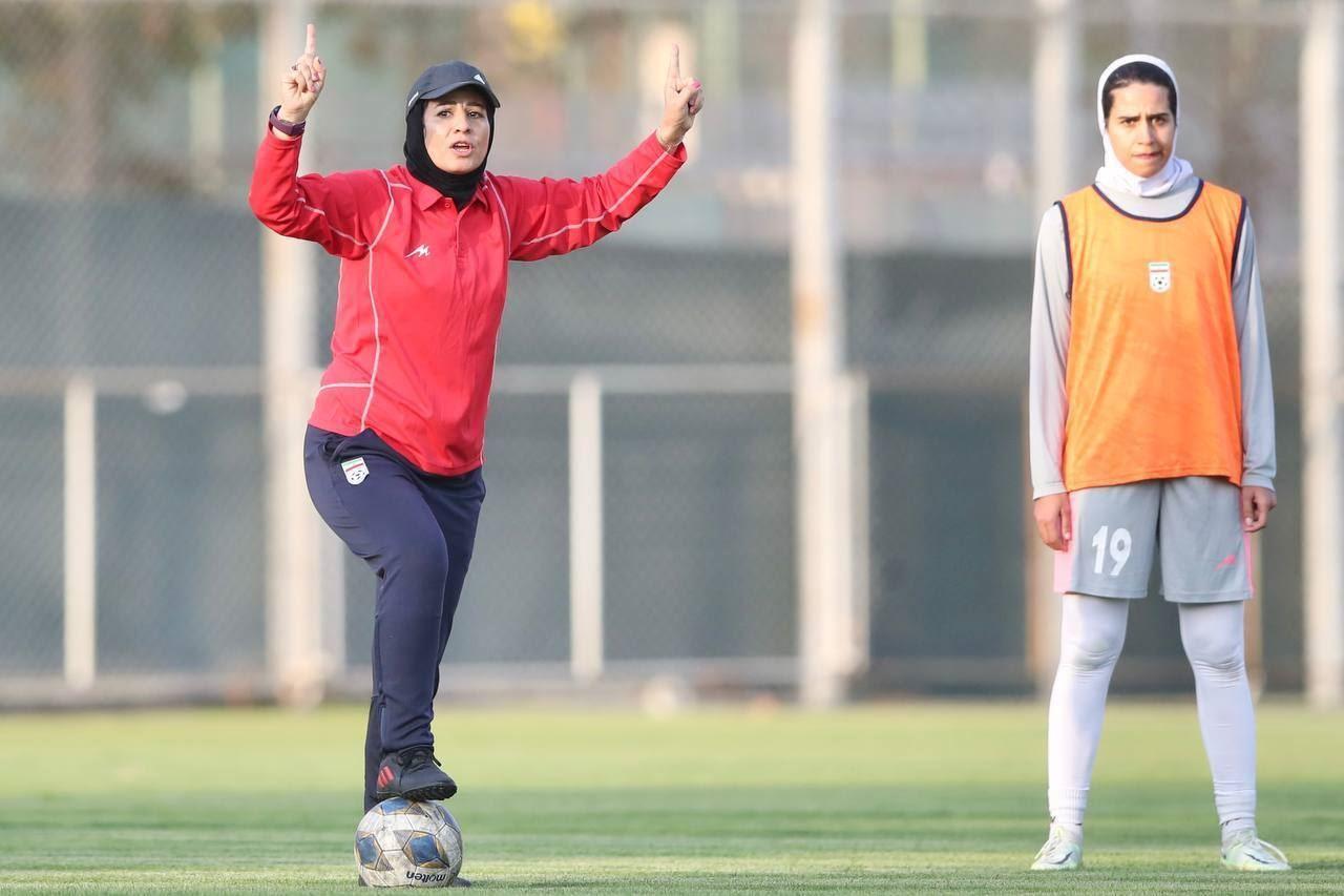 سرمربی تیم فوتبال ایران: بازیکنان انگیزه بالایی برای مسابقه با استرالیا دارند