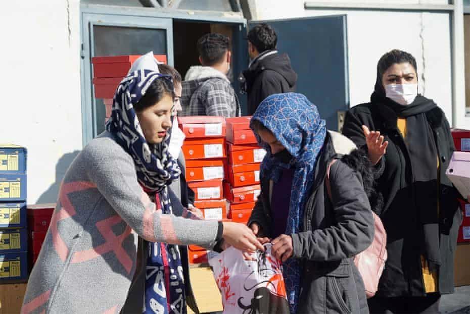 درخواست از دولت استرالیا برای تسریع در صدور ویزا برای زنان افغانستانی 