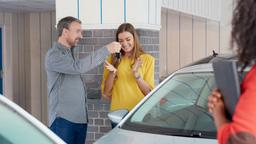 توصیه محققان استرالیایی به والدین: برای فرزندانتان ماشین شخصی نخرید! 