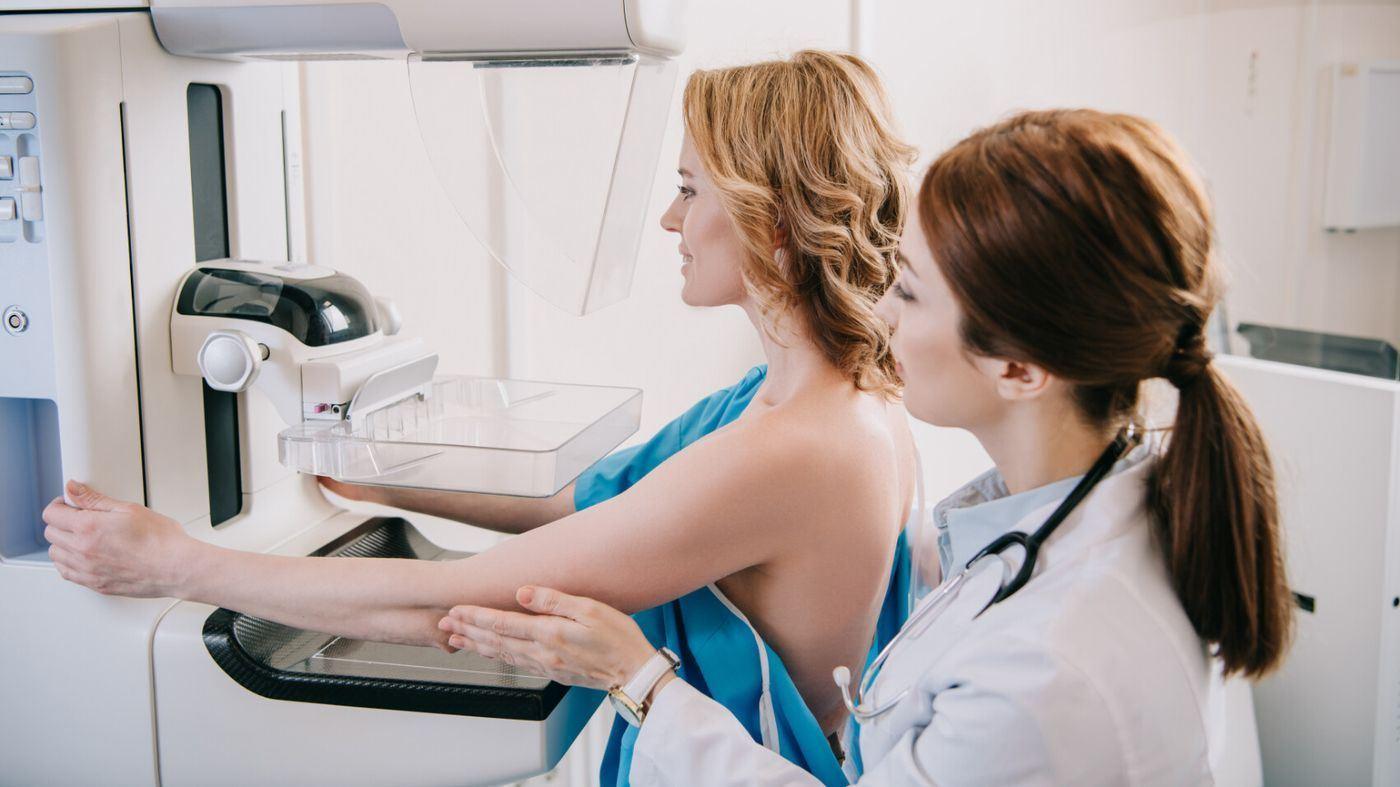 ماموگرافی زنان باید از سن ۴۰ سالگی آغاز شود