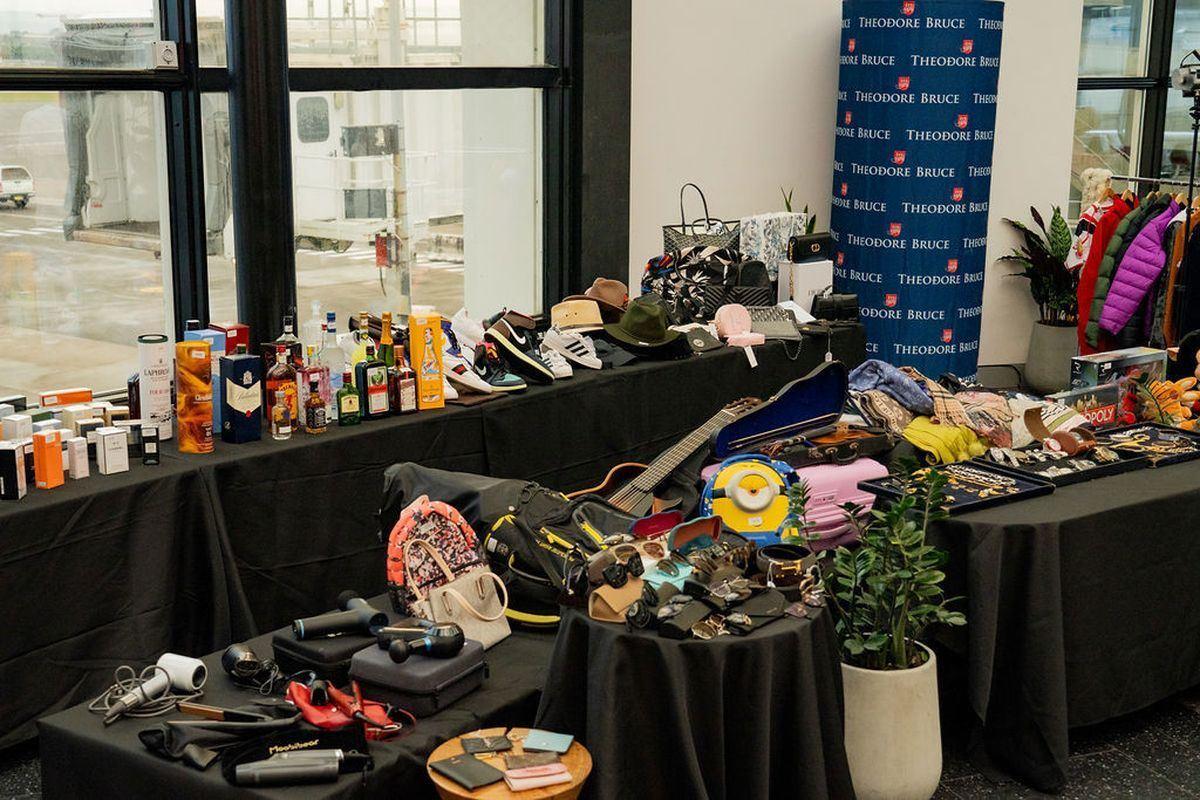 چوب حراج برای فروش هزاران قلم کالای گمشده فرودگاه سیدنی