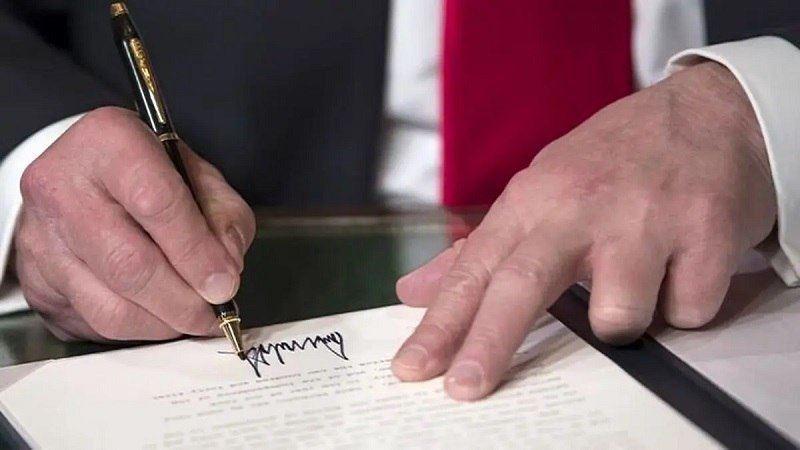 متن کامل کارزار فشار حداکثری آمریکا علیه ایران