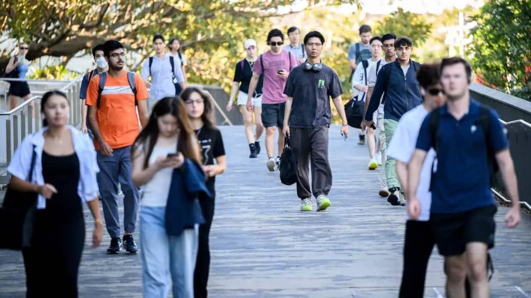 آیا دانشجویان خارجی در ایجاد بحران مسکن در استرالیا مقصر هستند؟