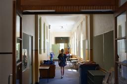 چگونه باید با زورگویی و آزار و اذیت فرزندان در مدرسه مقابله کرد؟