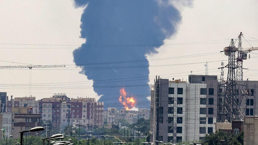 تلاش صدها استرالیایی برای خروج از ایران و اسرائیل 