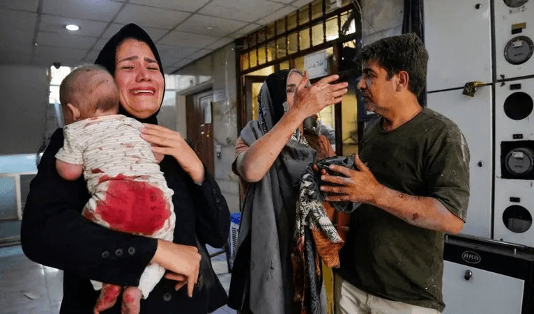 تهدید تل‌آویو به حملات بیشتر؛ وزیر دفاع اسرائیل: ساکنان تهران بهای آن را خواهند پرداخت