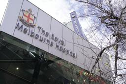 بازداشت یک پزشک در ملبورن به اتهام جاسازی دوربین مخفی در سرویس‌های بهداشتی بیمارستان‌ها