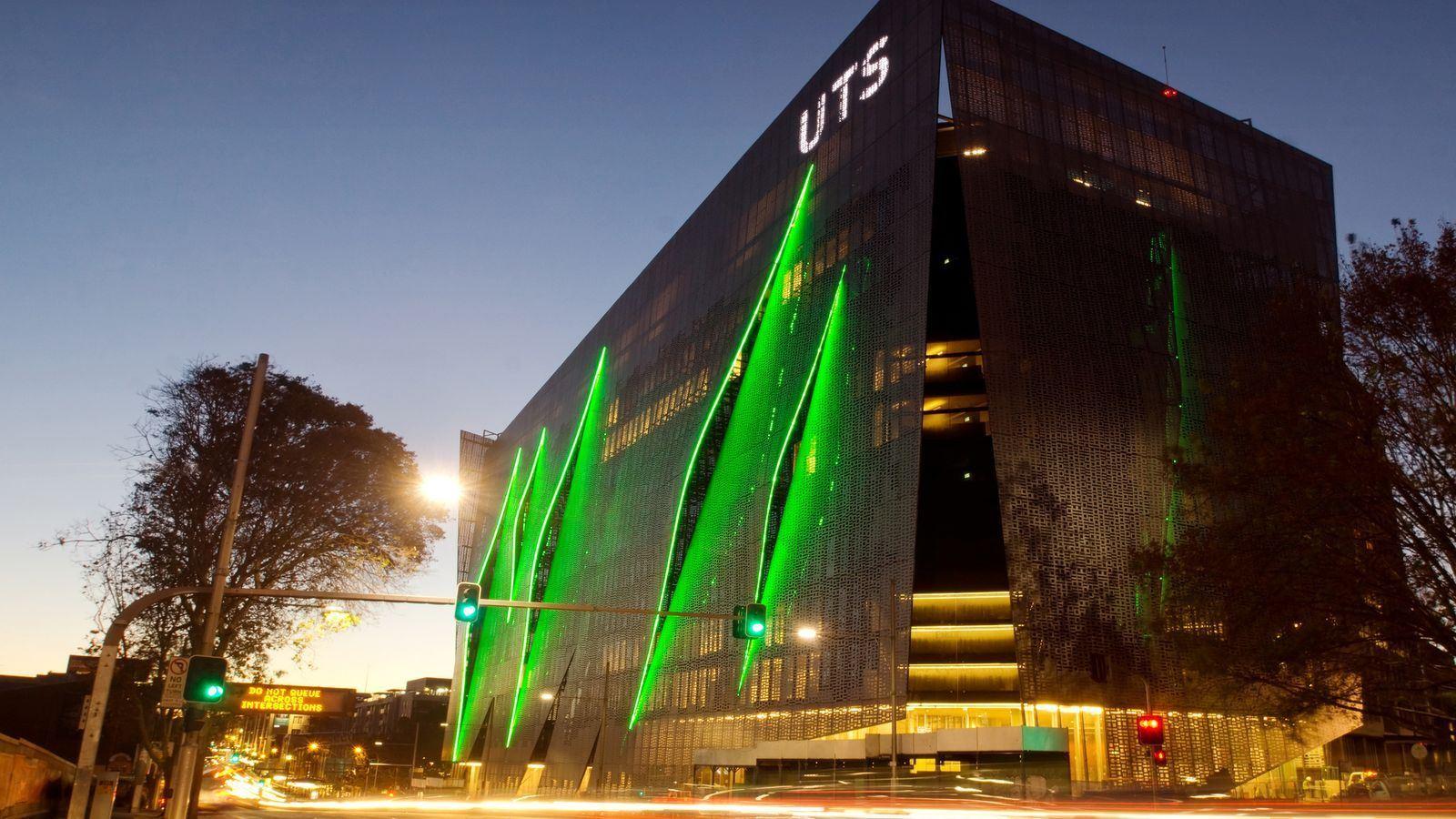 بحران مالی دانشگاه تکنولوژی سیدنی: تعلیق پذیرش در ۱۴۶ رشته و تعدیل ۴۰۰ نفر از کارکنان