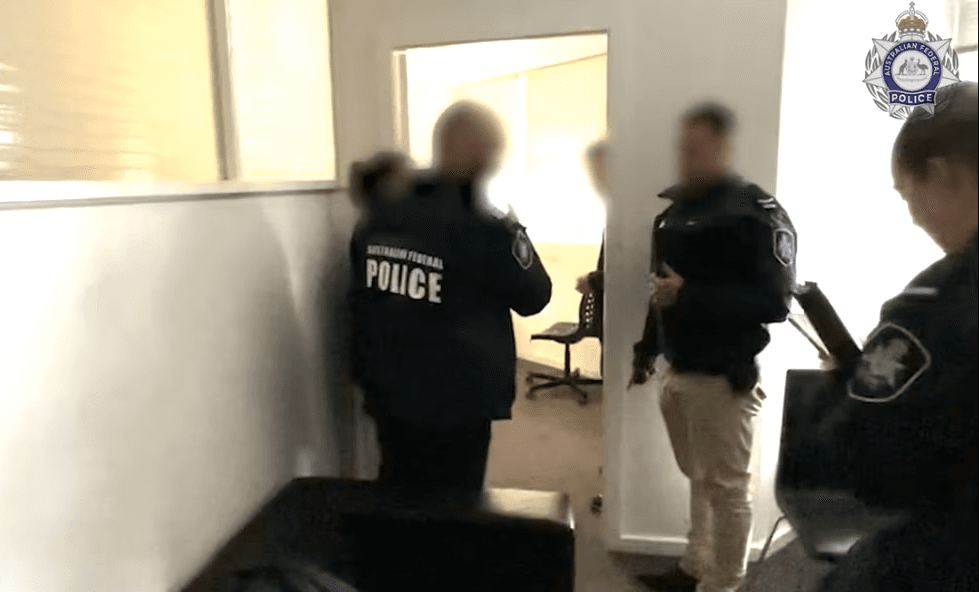 اتهامی بی‌سابقه: حواله ۶۵۰ هزار دلار به بانک‌های تحریم‌شده ایران