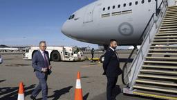 فرود اضطراری هواپیمای حامل نخست وزیر استرالیا