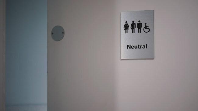 اعتراض گسترده والدین در ملبورن به طرح سرویس بهداشتی مشترک در دبستان دولتی