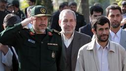 طومار اخراج دختر ژنرال ارشد سپاه از استرالیا به ۱۰۰ هزار امضا رسید