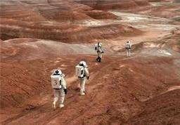 ناسا:‌ آب در سطح کره مریخ جریان دارد